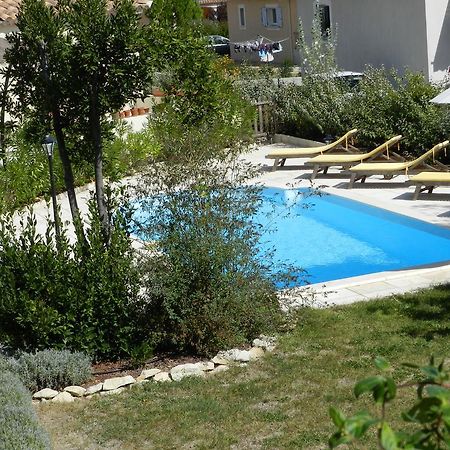 Les Broussous Bed and Breakfast Sauve Buitenkant foto