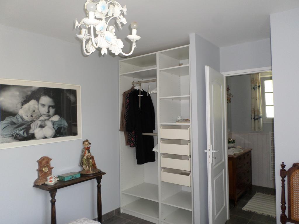 Les Broussous Bed and Breakfast Sauve Kamer foto