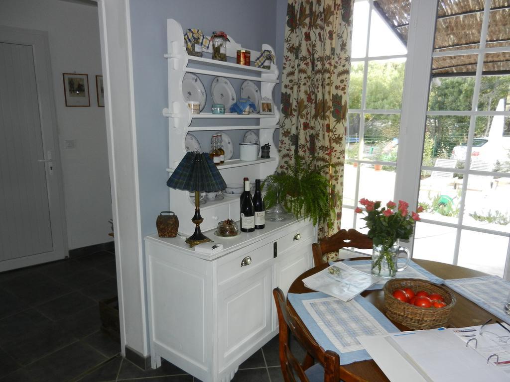 Les Broussous Bed and Breakfast Sauve Buitenkant foto